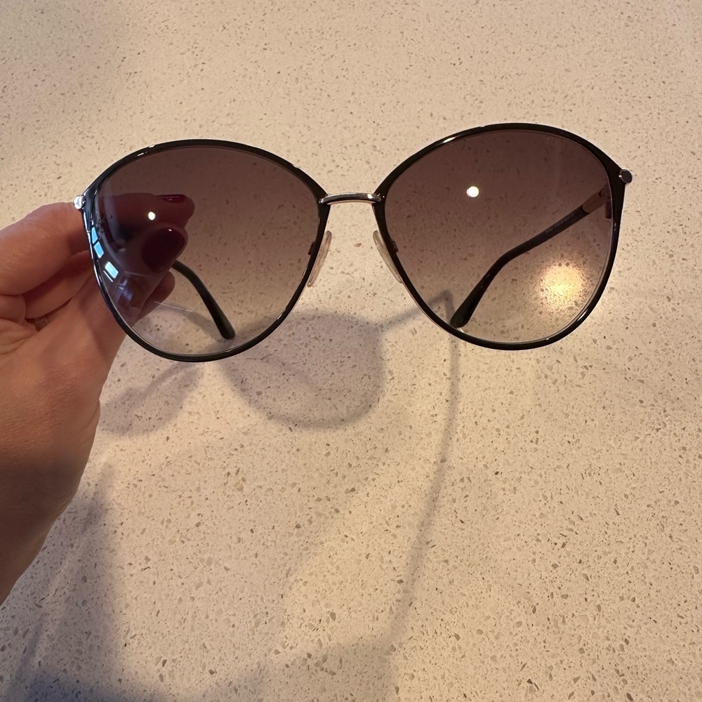Like new Tom Ford sunglasses.